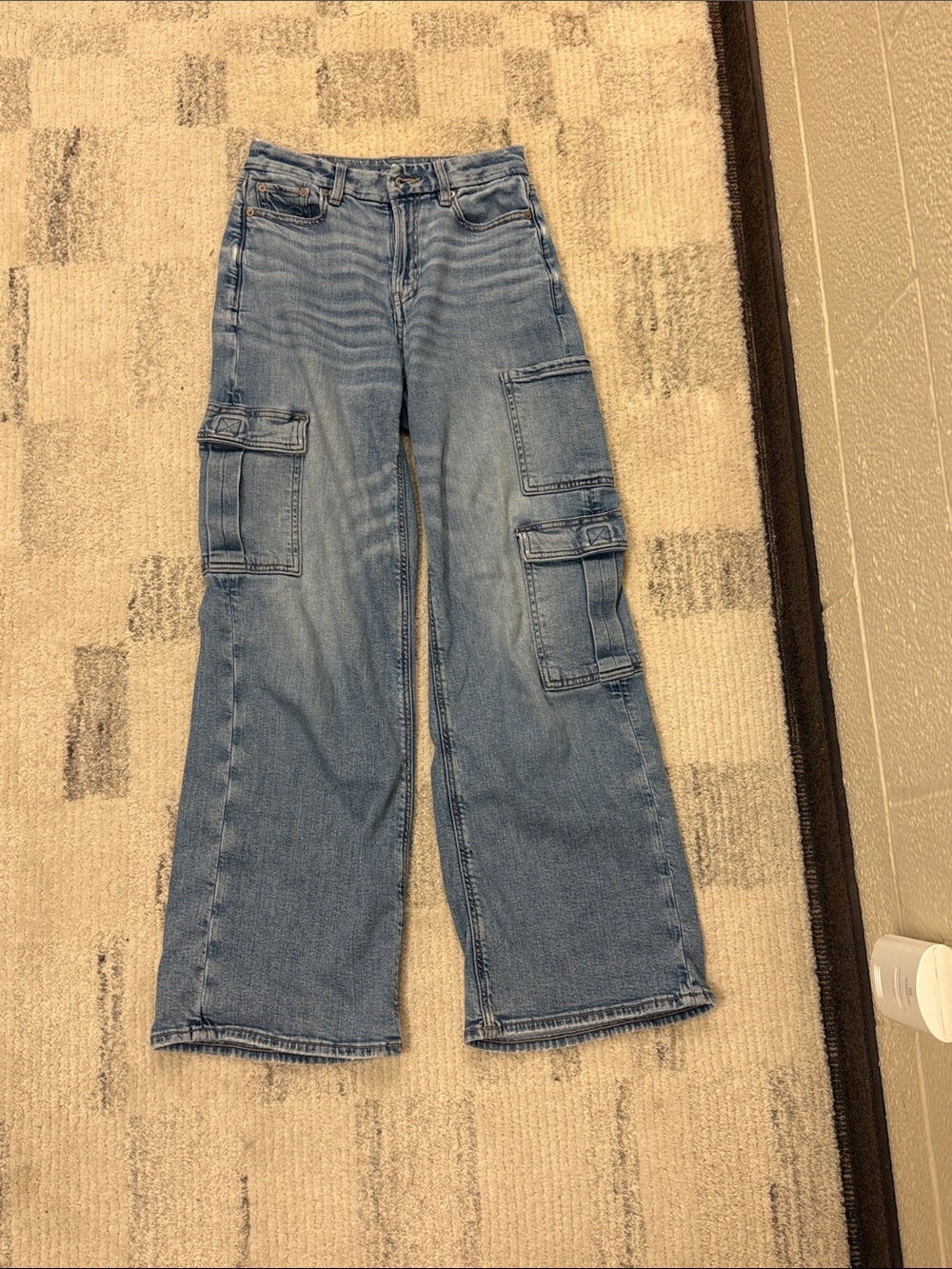 American Eagle Outfitters Light Blue Curvy Super High-Rise Baggy Wide Leg Jeans